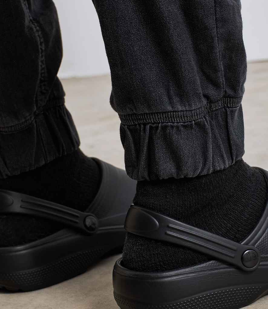 PR556 Black Denim Model
