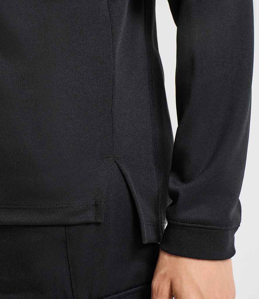 PR647 Black Model
