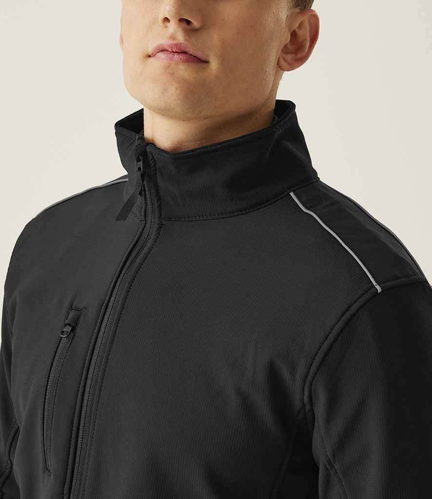 RG158 Black/Black Model
