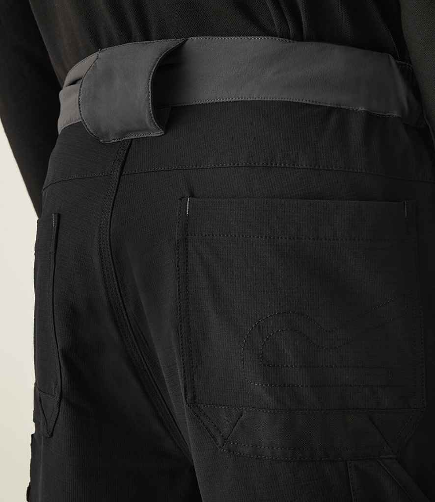 RG677 Slate Grey/Black Model