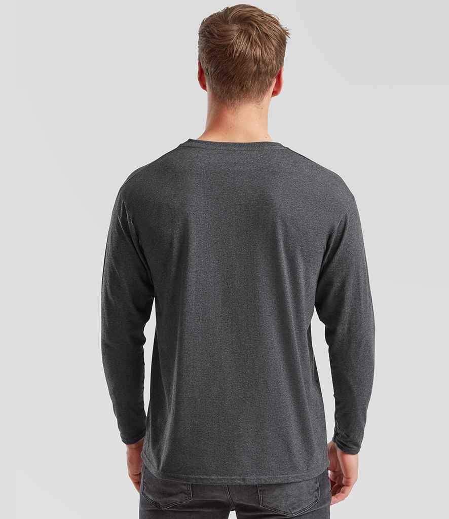SS21 Dark Heather Model