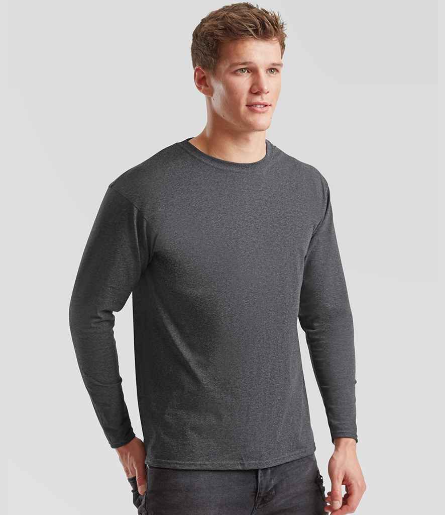 SS21 Dark Heather Model